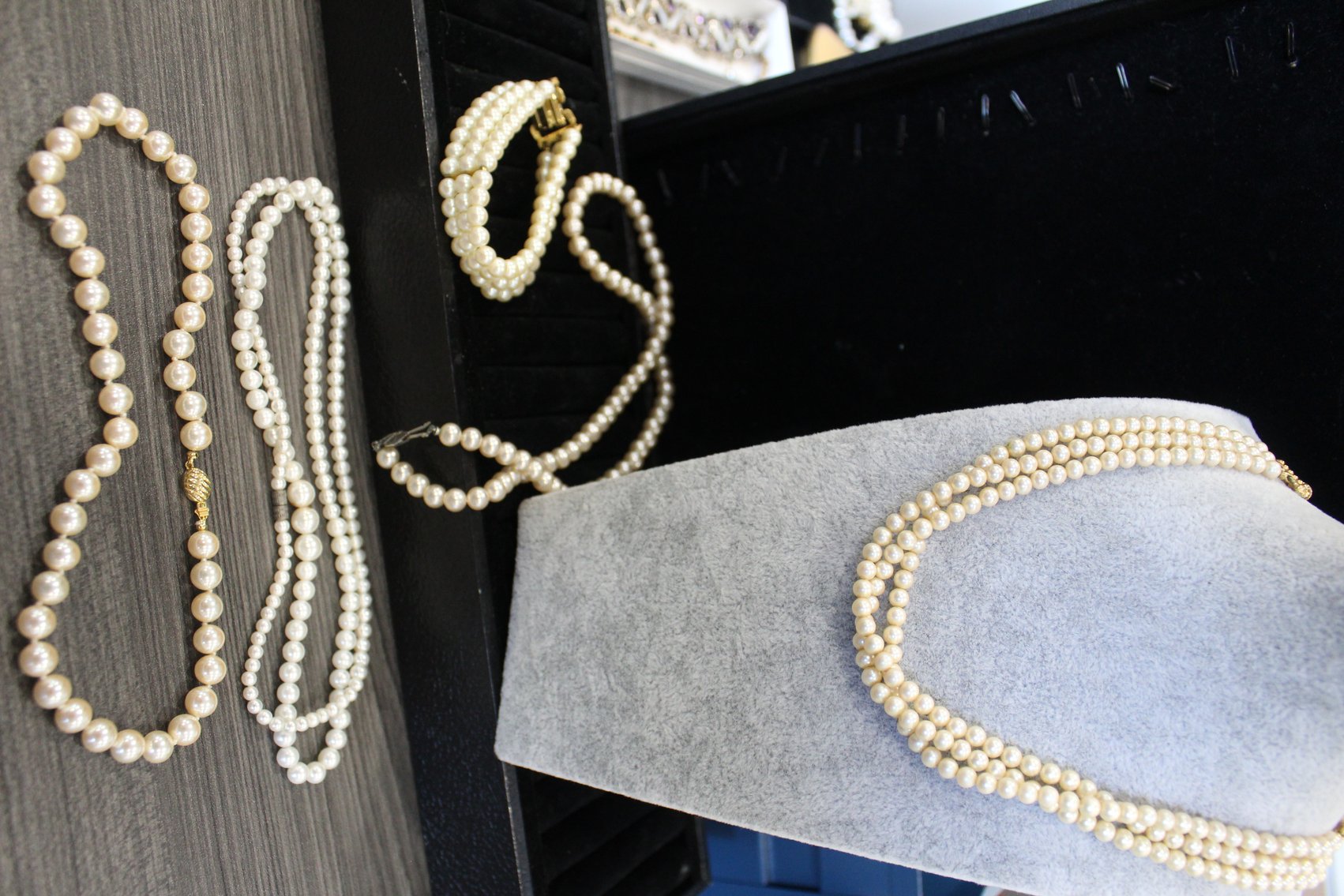 Image for Scott Depot, WV – Subaru Outback, Ford F250, Furniture, Craftsman Tools, Coins, Jewelry and Much More!