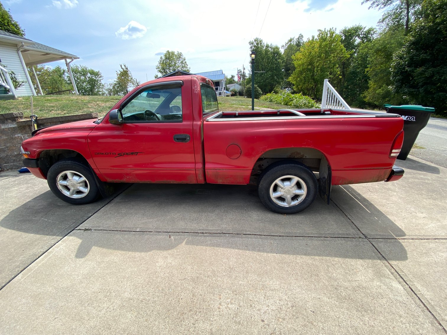 Image for Claysville, PA – 1999 Dodge Dakota, Hand Tools, Machinist Tools, Lawn Equipment, Household Furnishings and More!