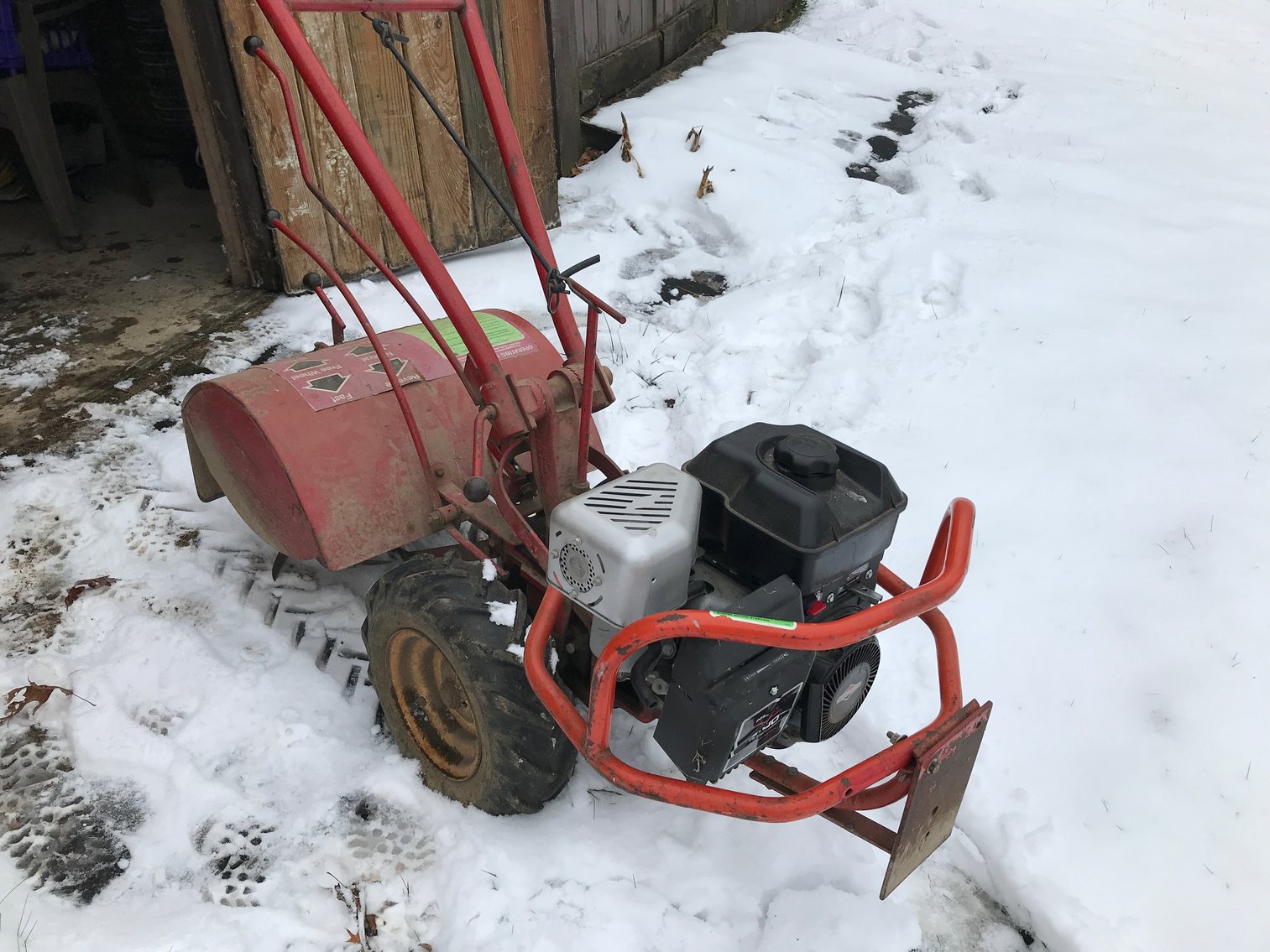 Image for Markleysburg, PA – Online Estate Auction: Many Tools, Lawn Equipment, Hunting Supplies, Household Items, Appliances, Vintage Toys, Nascar Collectibles, Hat Collection, Sterling Flatware, Ladies Handbags, and More!