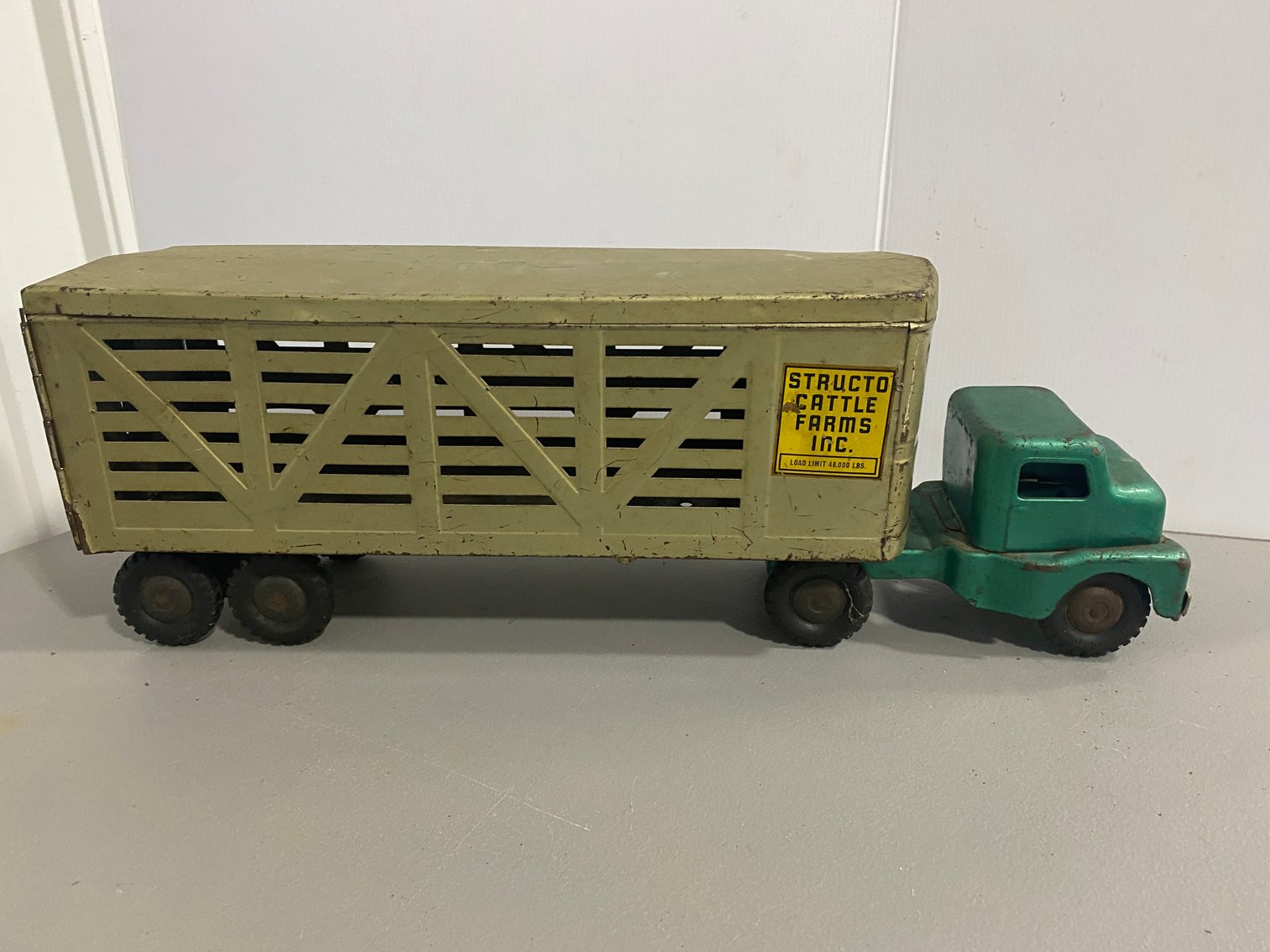 Image for Shinnston, WV – Online Only 400 Lots: Antiques, Collectibles, Tractors, Boats, Tools, Household and More!