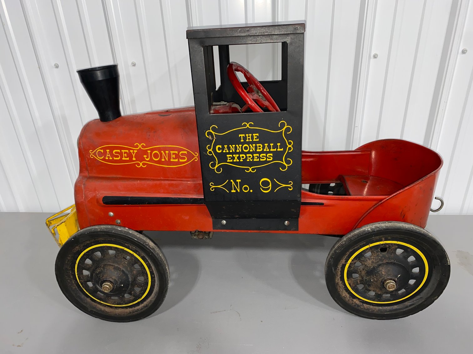 Image for Shinnston, WV – Online Only 400 Lots: Antiques, Collectibles, Tractors, Boats, Tools, Household and More!