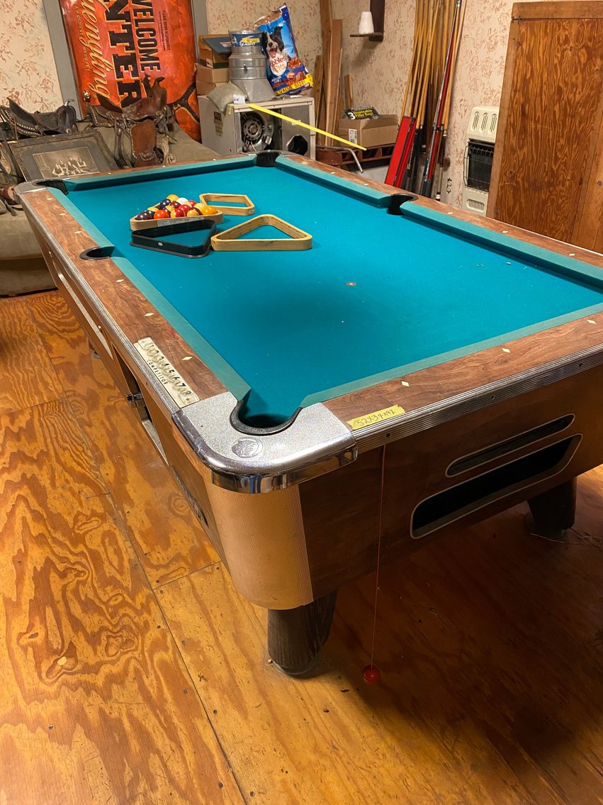 Image for Grafton, WV -- John Deere Tractor, Antiques, License Plates, Advertising Signs, and Much More!