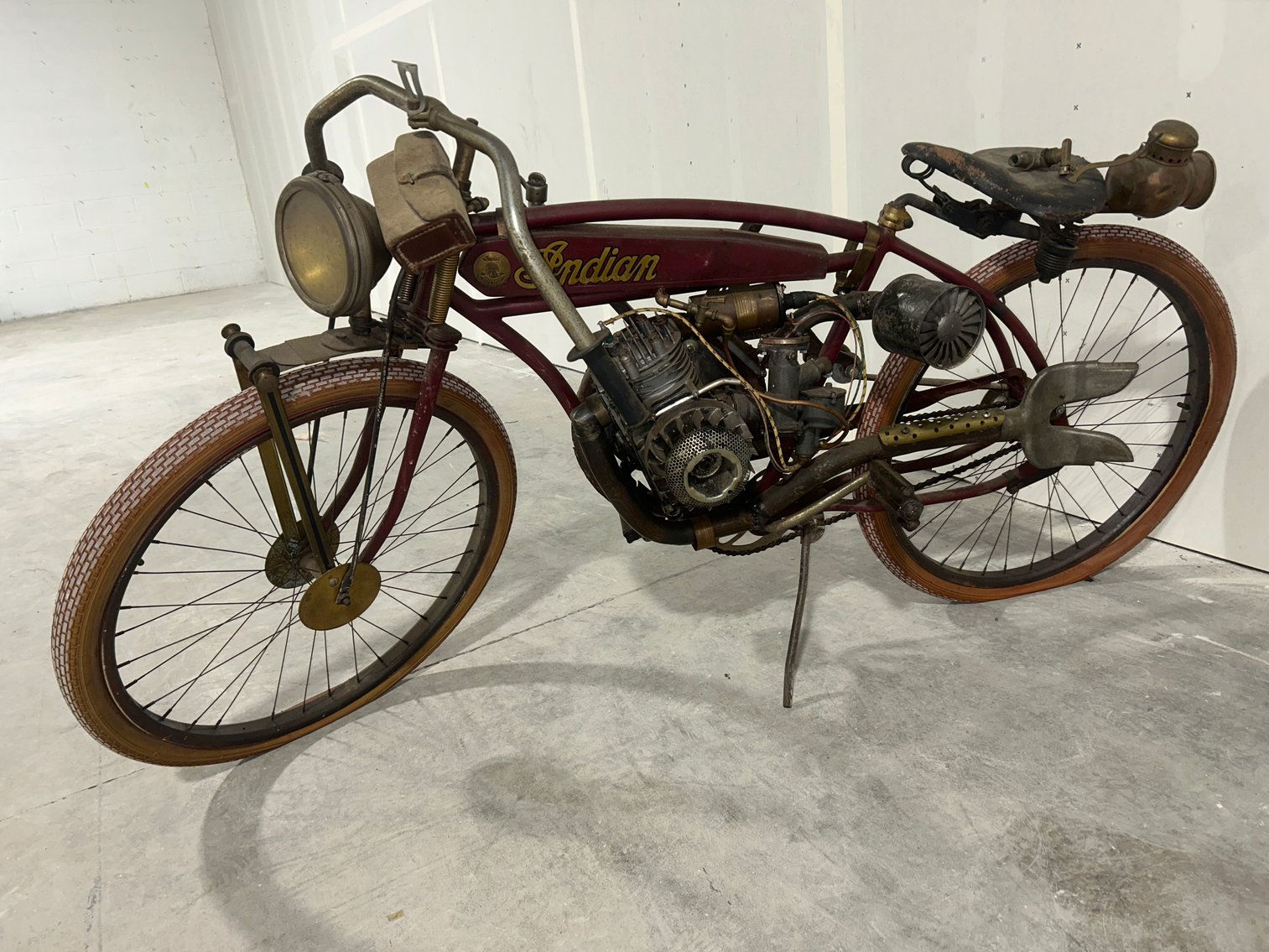 Image for Washington, PA - Vintage Automotive, Hot Rods, Tools, Collectibles Auction Featuring Rare Parts, Shop Equipment, & Classic Memorabilia