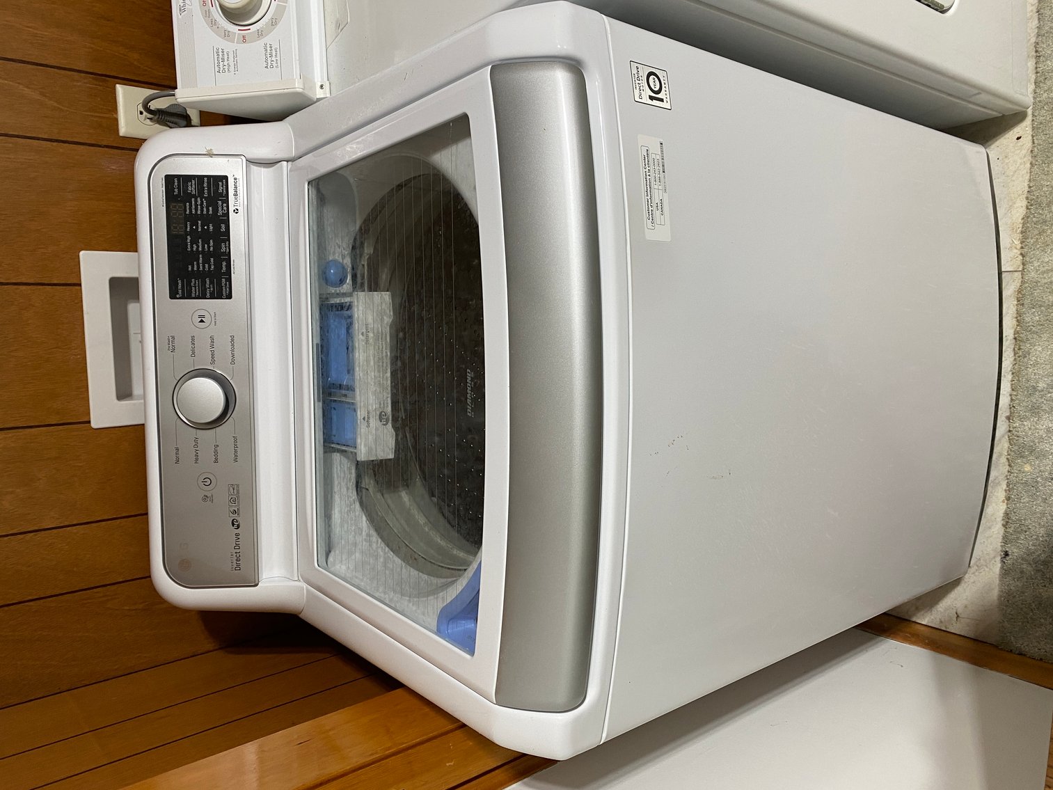 Image for Masontown, WV – ’06 Ford 500 W/Low Miles, Lawn Tractors, Antiques, Household Goods, Pyrex and More!