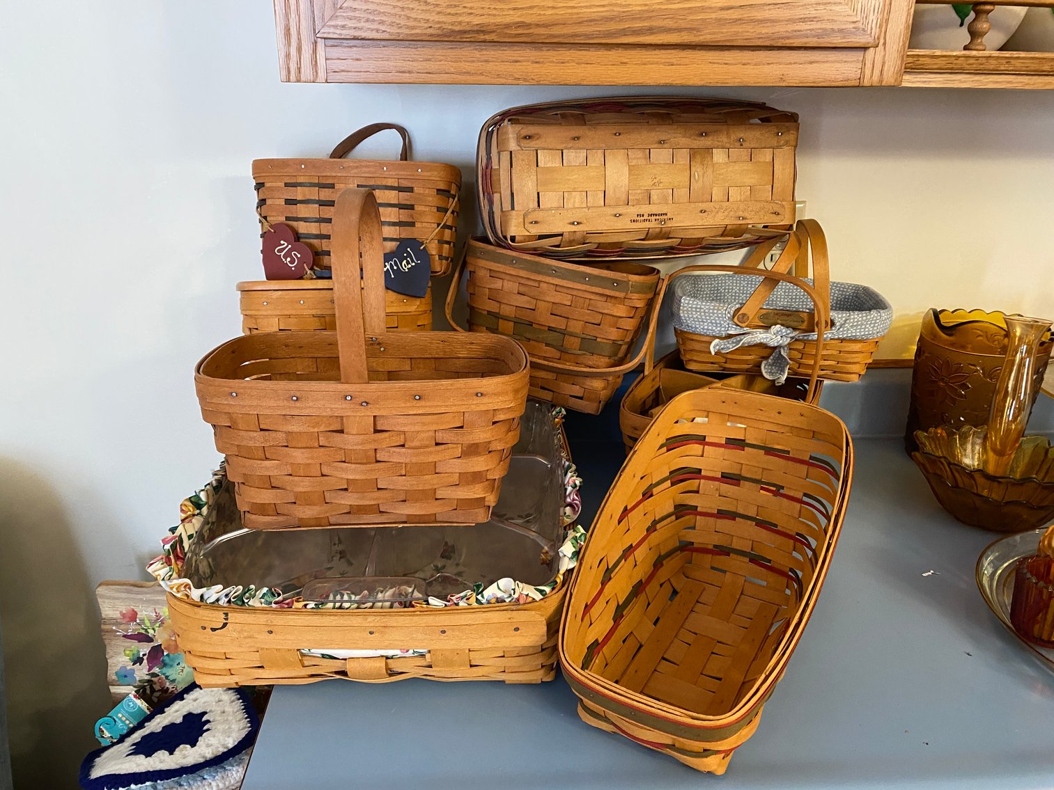 Image for Horner, WV -- 400 Lot online Only Auction: Complete Household, Guns, Antiques, Fine Furniture, Glassware, Household