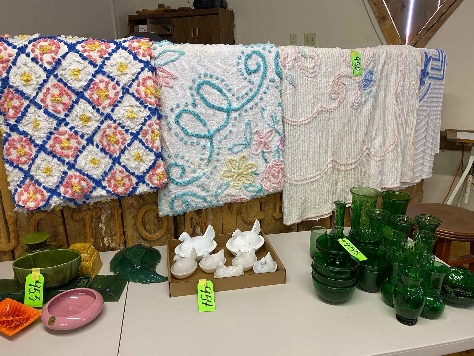 Image for Jane Lew, WV – Online Only Loads of Glassware, Antiques, Household, Seasonal Decorations