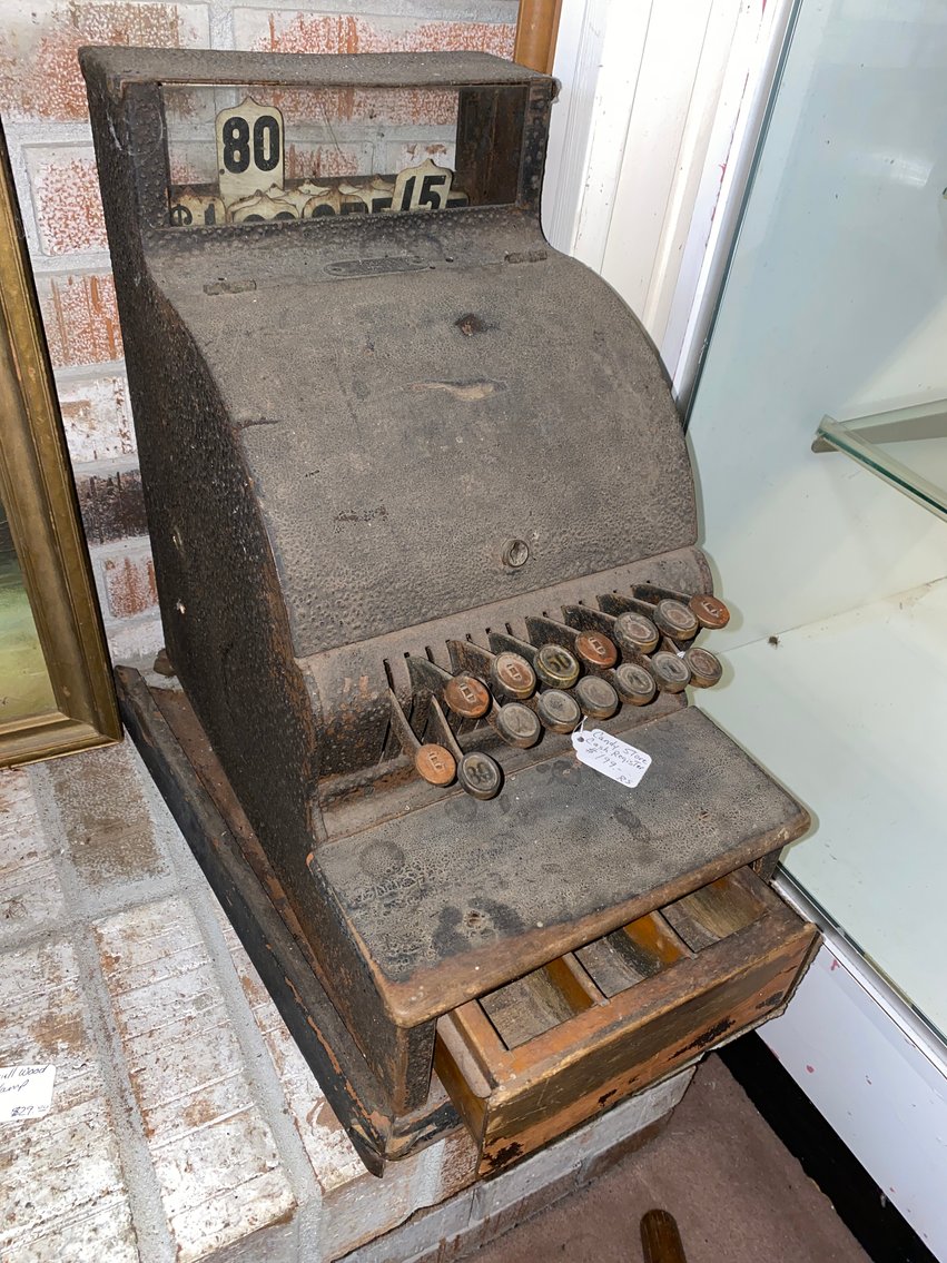 Image for Morgantown, WV – Huge Antique Auction #3 of 3 for Sanders Antiques of Morgantown, WV 400 lots!