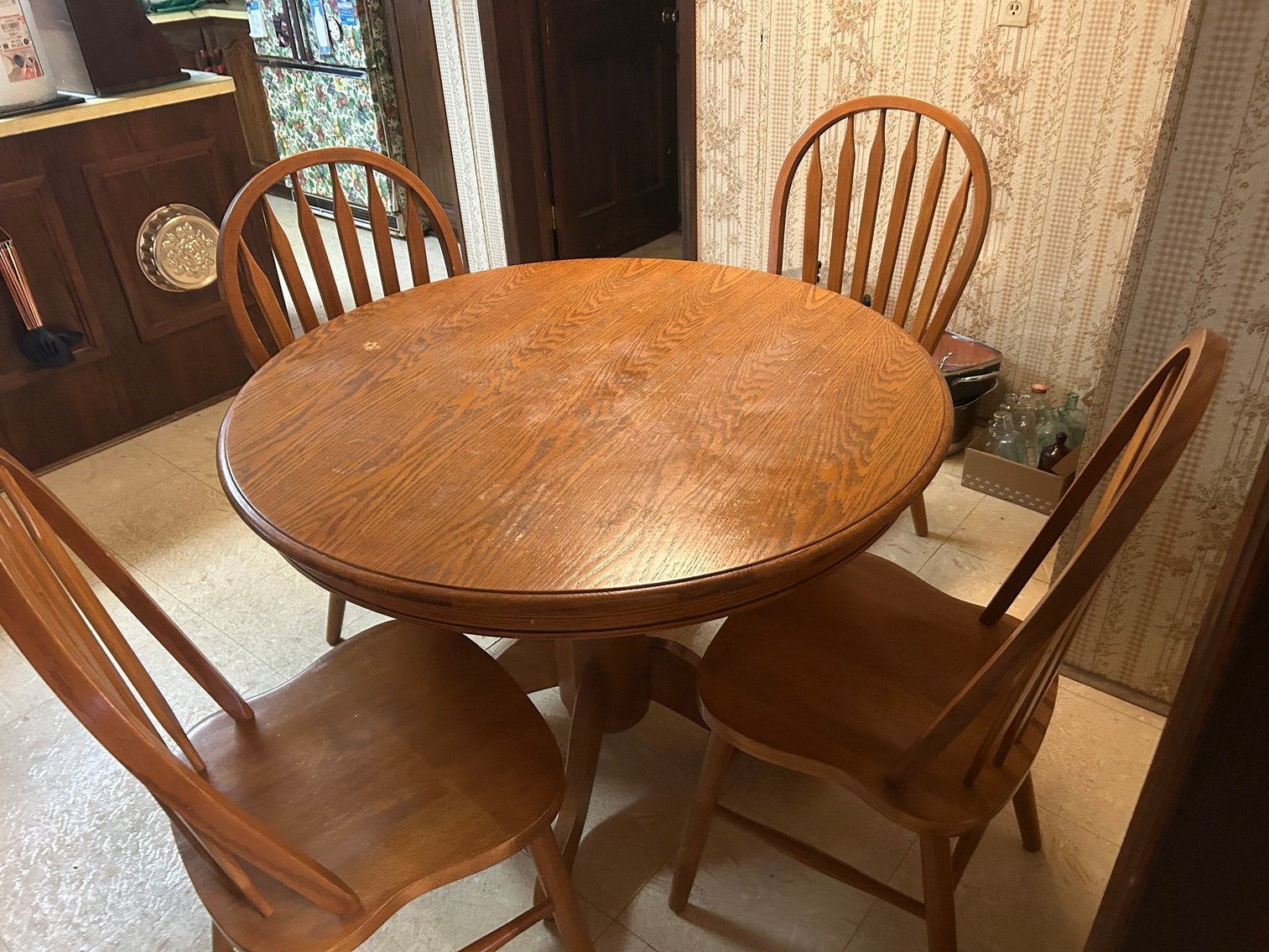 Image for Greensboro, PA – Estate of Daniel Gapen: Sporting Goods, Edison Phonograph, Political Advertising, Brass Bells, Canning Jars and Much More!