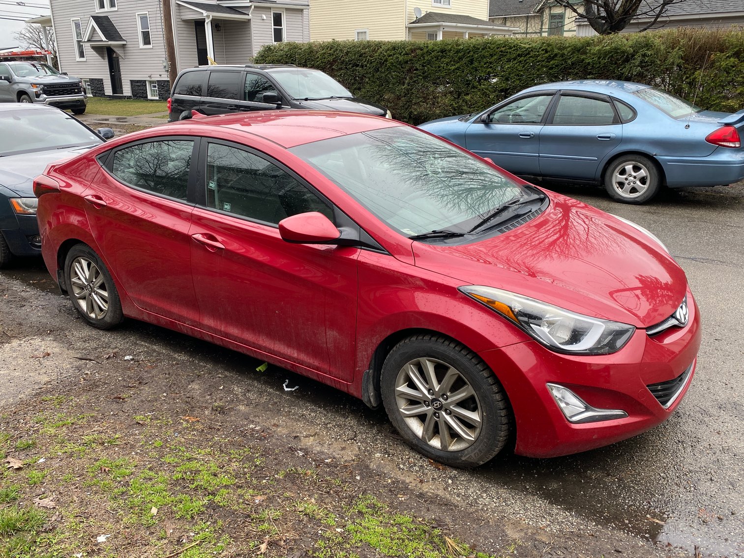 Image for Uniontown, PA – 2015 Hyundai Elantra, Clocks Collection, Paper Weights, Glassware, Lamps, Curio Cabinets, Toys, Tools, and More!