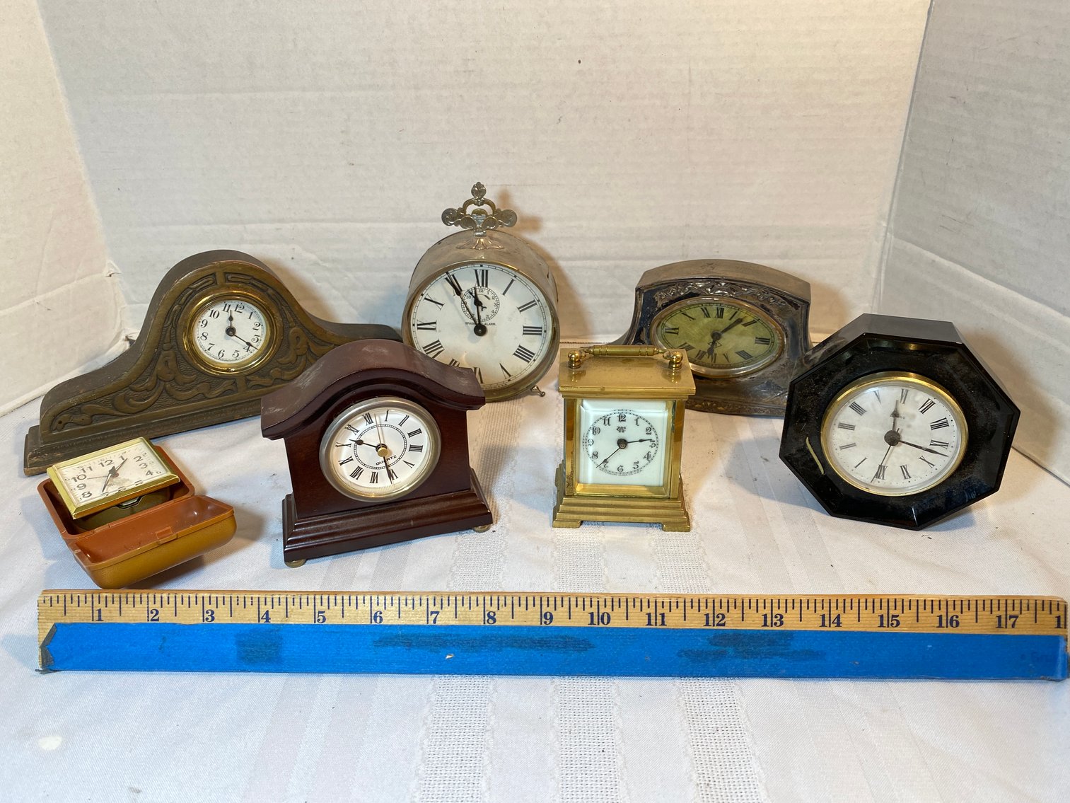 Image for Uniontown, PA – 2015 Hyundai Elantra, Clocks Collection, Paper Weights, Glassware, Lamps, Curio Cabinets, Toys, Tools, and More!