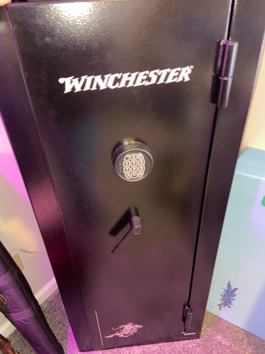 Image for Shady Springs, WV - Riding Lawn Mower, Deep Freezer, Generator , Antiques