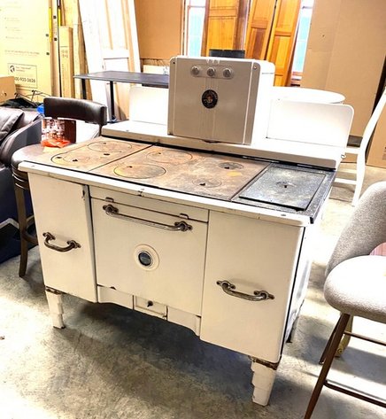 Image for Farmington, PA - Over 500 Lots, Construction & Remodeling Supplies, Appliances, Tools, Barber Chair, Pokémon & Sports Cards, Chevy Tracker Project, and More!