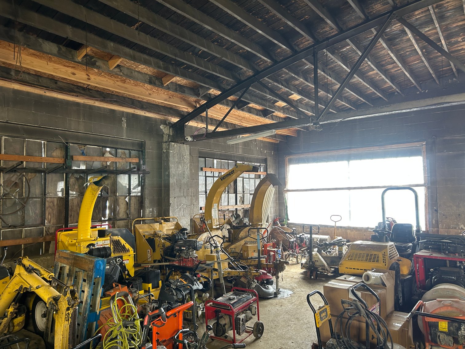 Image for McKees Rocks, PA -- Mini Excavators, Skid Loaders, Construction & Shop Equipment, Power Tools, Rental Equipment, Vehicles, Trailers, and MORE!
