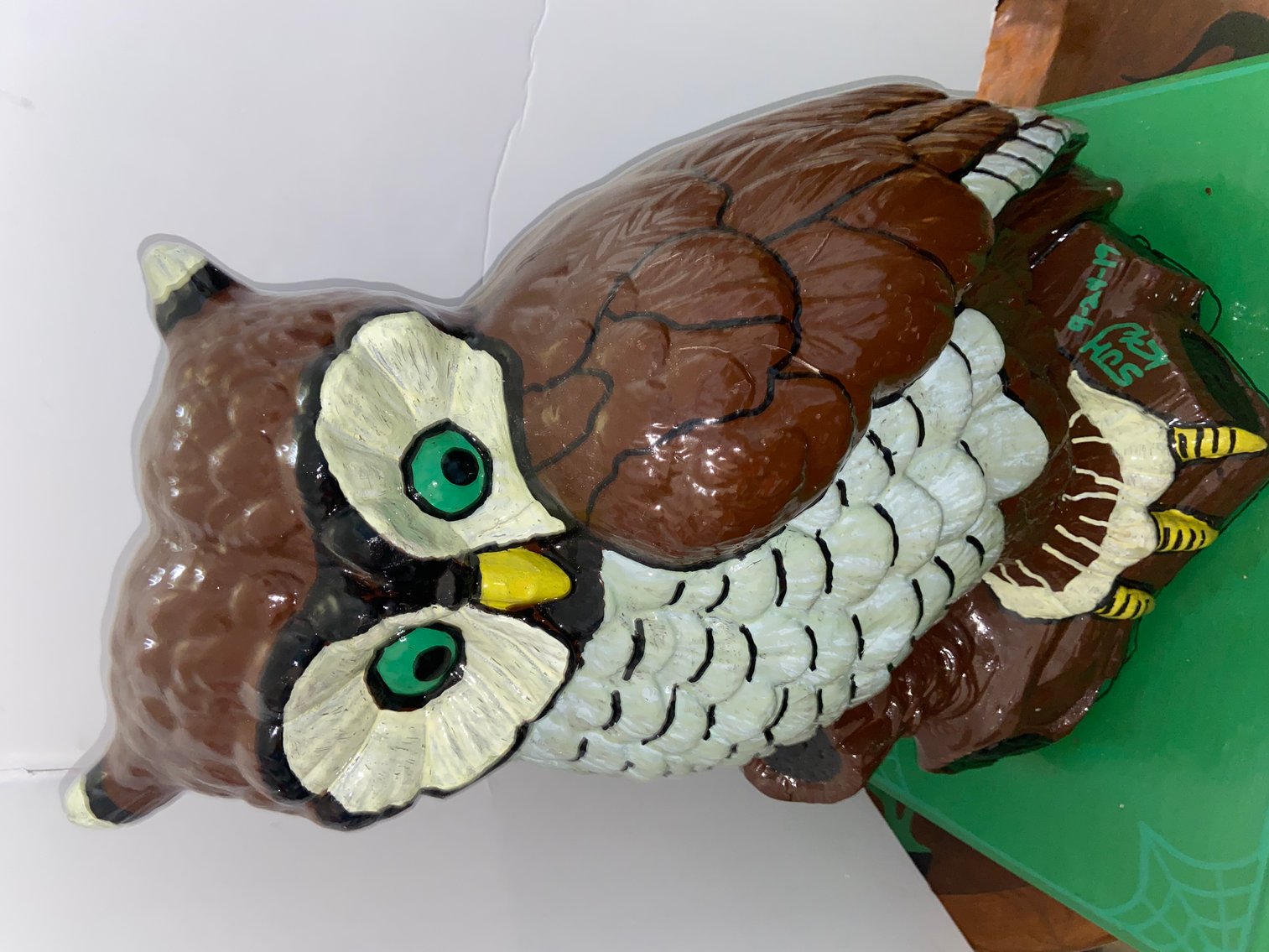 Image for Hurricane, WV -- Ford Explorer, Lamps, Tools, Furniture, Antiques, and MORE!