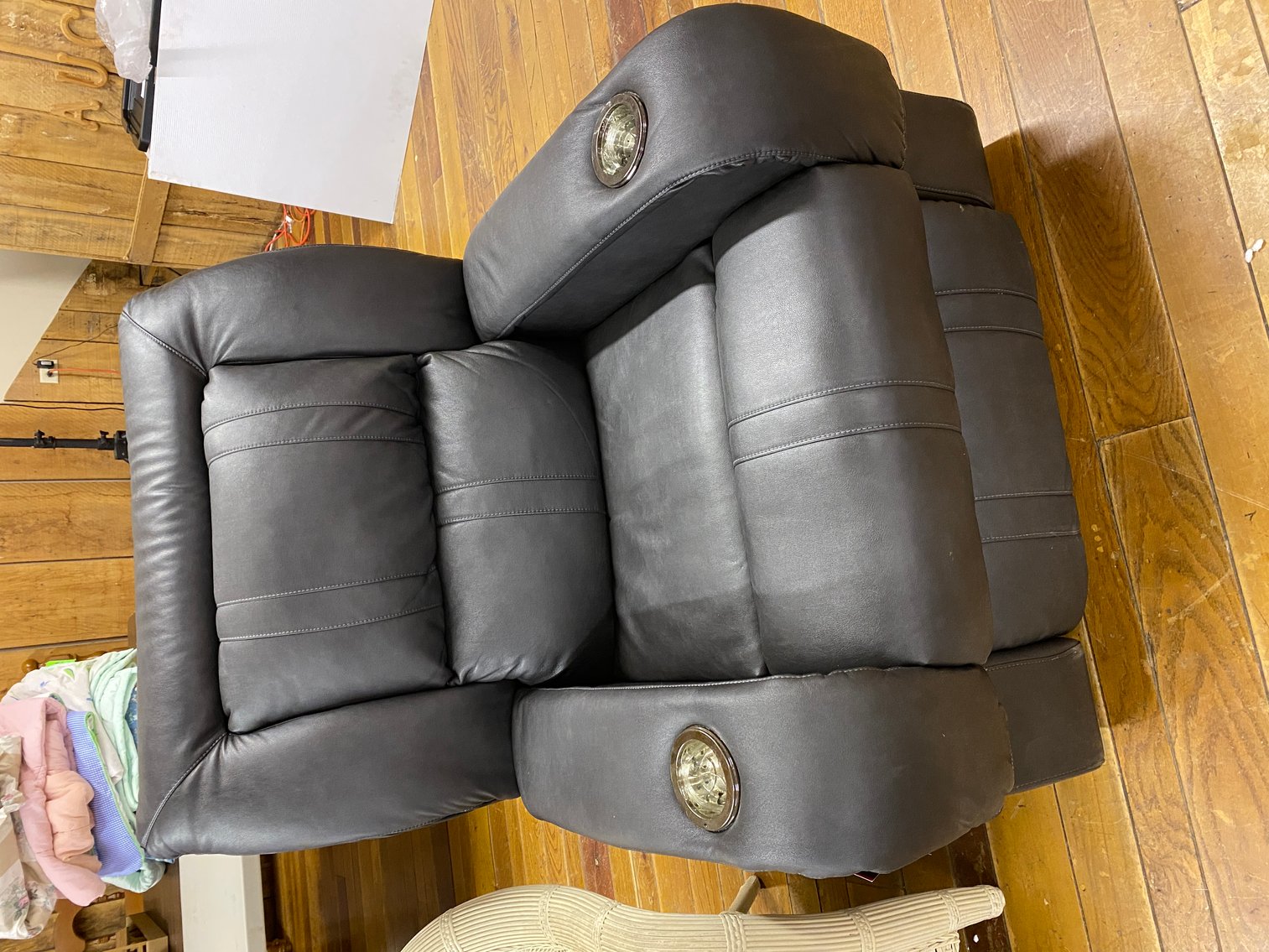 Image for Jane Lew, WV - Mahindra Tractor, H-D Motorcycle, Antiques, Furniture, Lawn Equipment