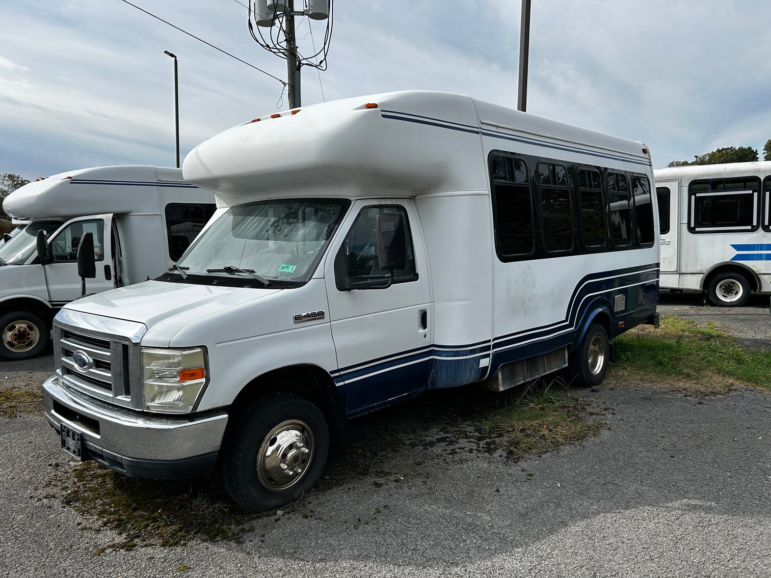 Image for Clarksburg, WV – Passenger Bus Auction