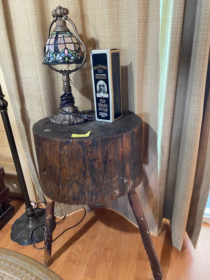 Image for Oakland, MD – Antique Furniture, Honda Del Sol, Aluminum Boat & Tools