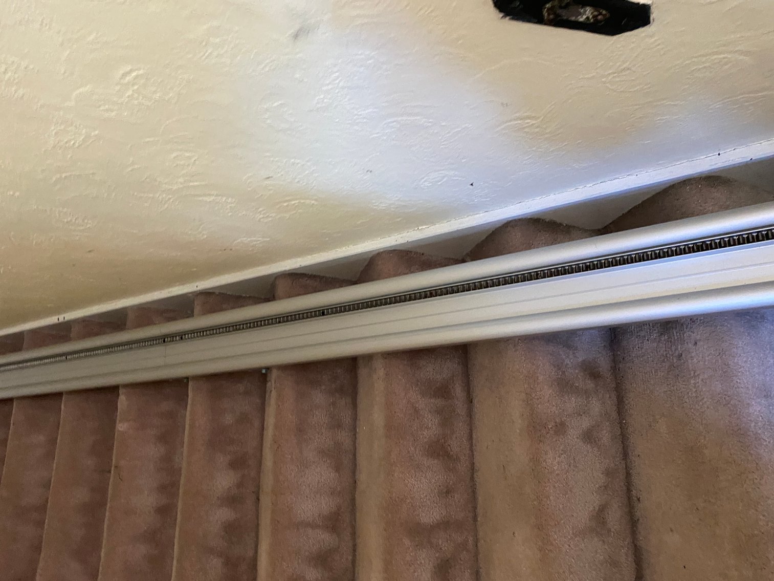 Image for Pittsburgh, PA – Christmas Decor, Dickens & Heritage Villages, Lawn & Garden Items, Designer Purses and Much More!