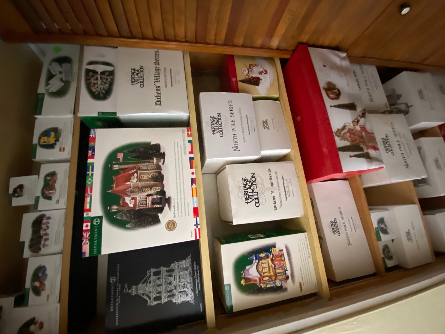 Image for Pittsburgh, PA – Christmas Decor, Dickens & Heritage Villages, Lawn & Garden Items, Designer Purses and Much More!