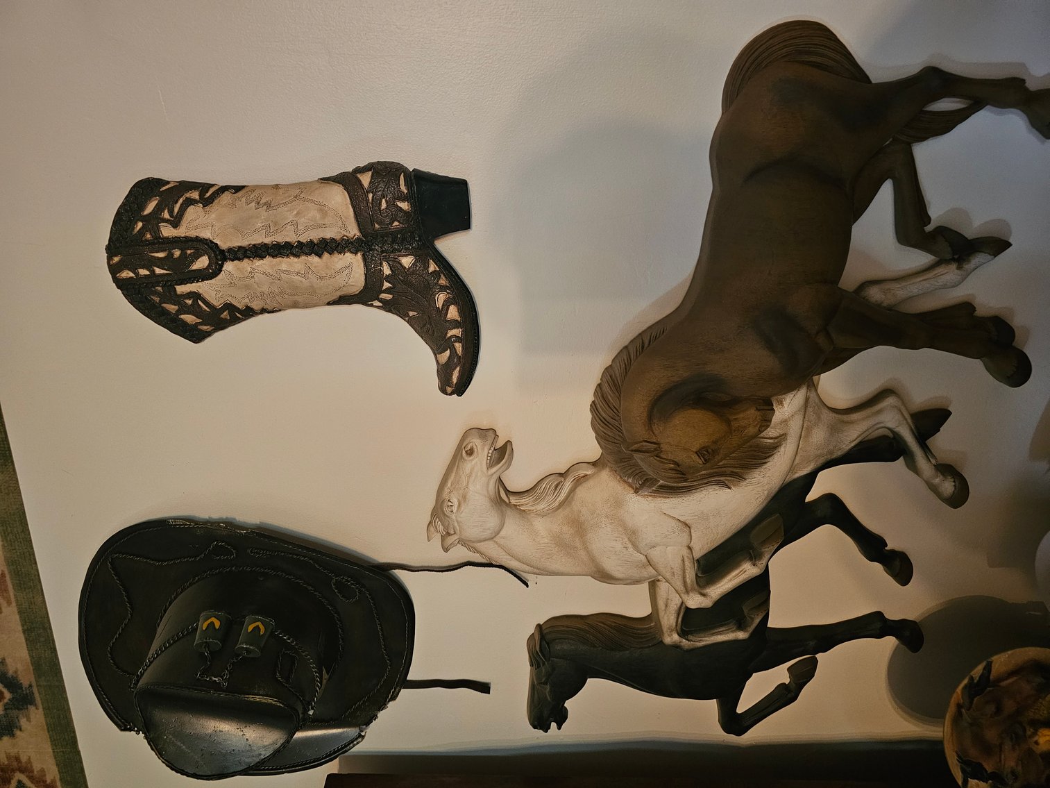 Image for St. Albans, WV – HUGE Collection of Horses, Blenko Glass, Jewelry, Tools, Prints, Furniture and Much More!