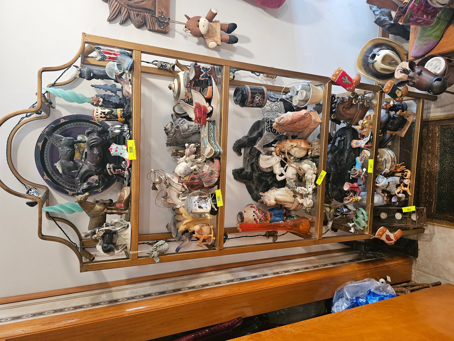 Image for St. Albans, WV – HUGE Collection of Horses, Blenko Glass, Jewelry, Tools, Prints, Furniture and Much More!