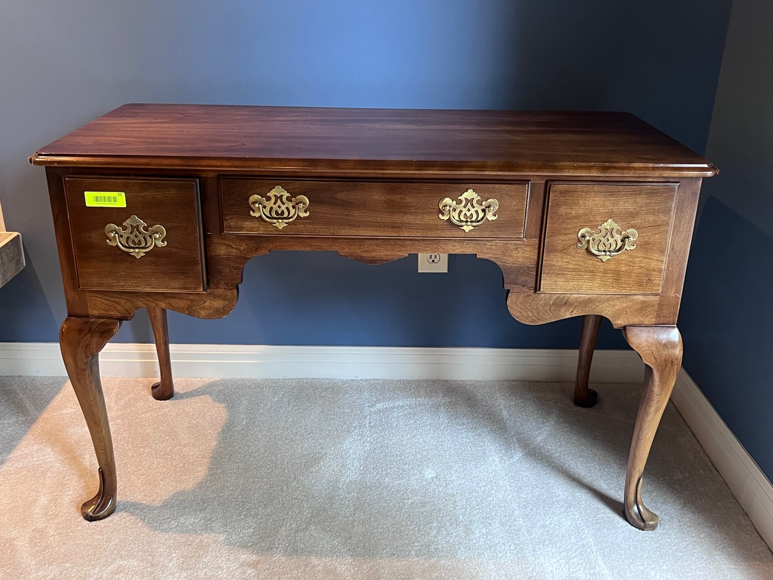 Image for Beckley, WV -  Display Cabinets, Household Goods, Tools, Décor and Much More!