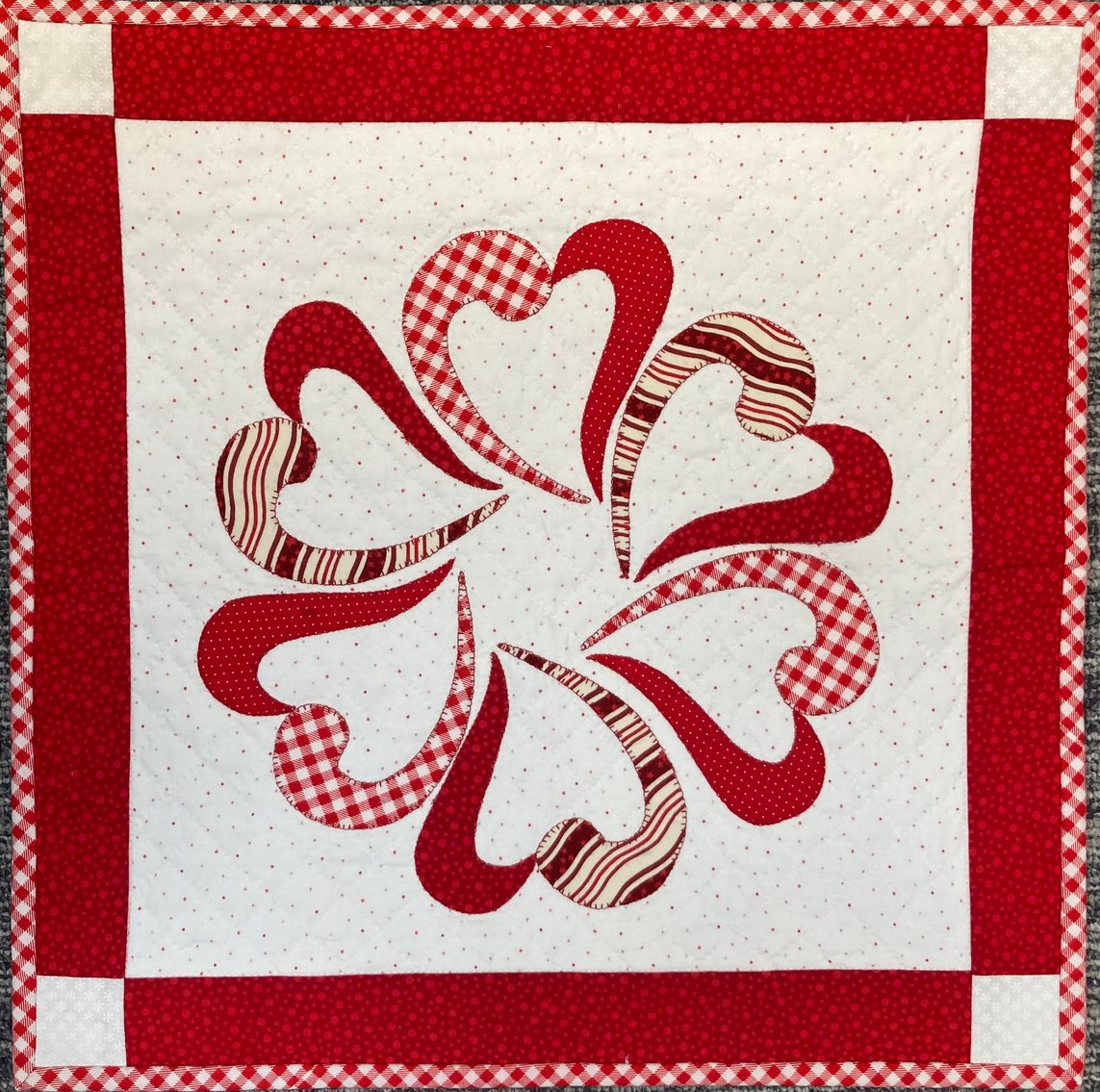 Image for Morgantown, WV – 2024 Country Roads Quilt Guild Benefit Auction – Quilt Walk!