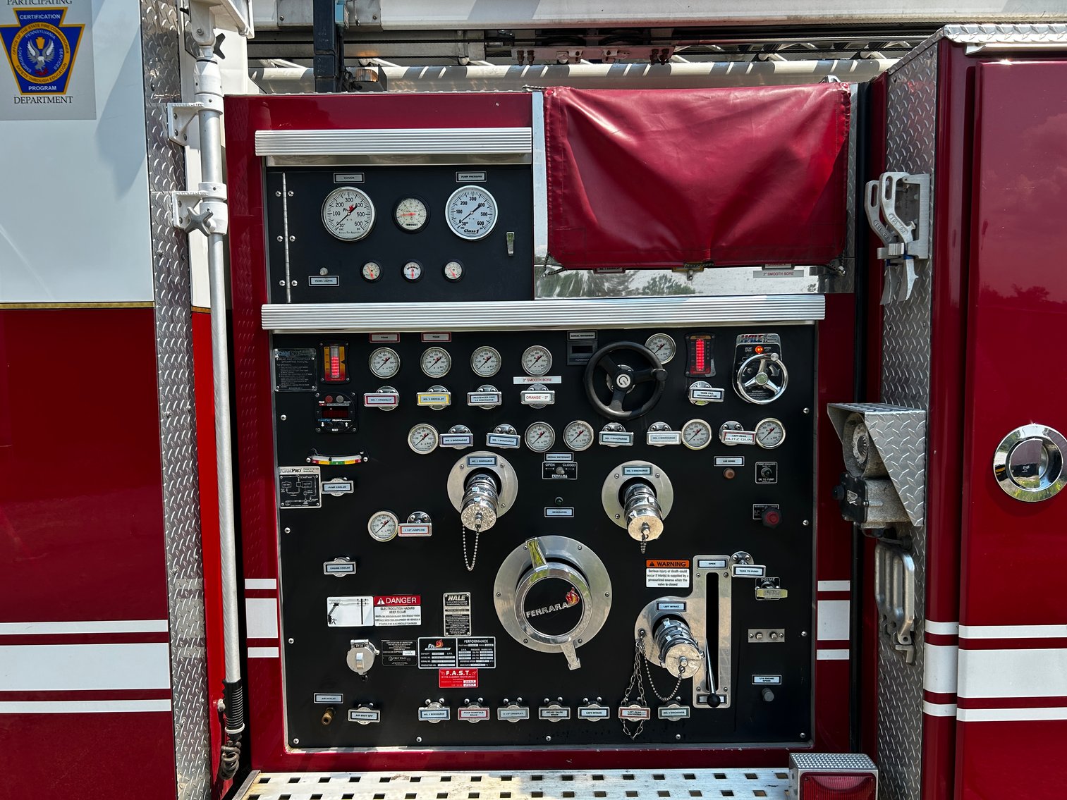 Image for Jefferson Hills, PA –2003 Ferrara Inferno Aerial Fire Truck