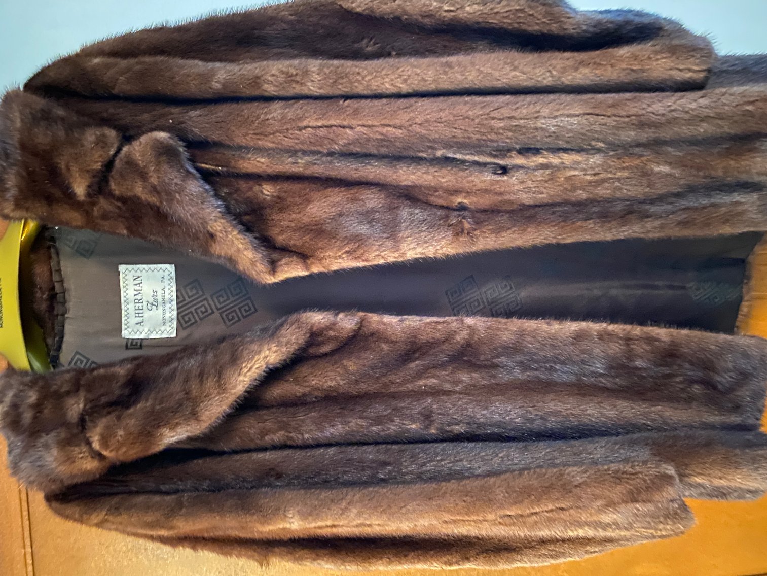 Image for Rostraver Twp, PA – 1972 Hodaka Ace 100B Motorcycle, Glassware, Antique Furniture, Designer Handbags, Tools and Much More!