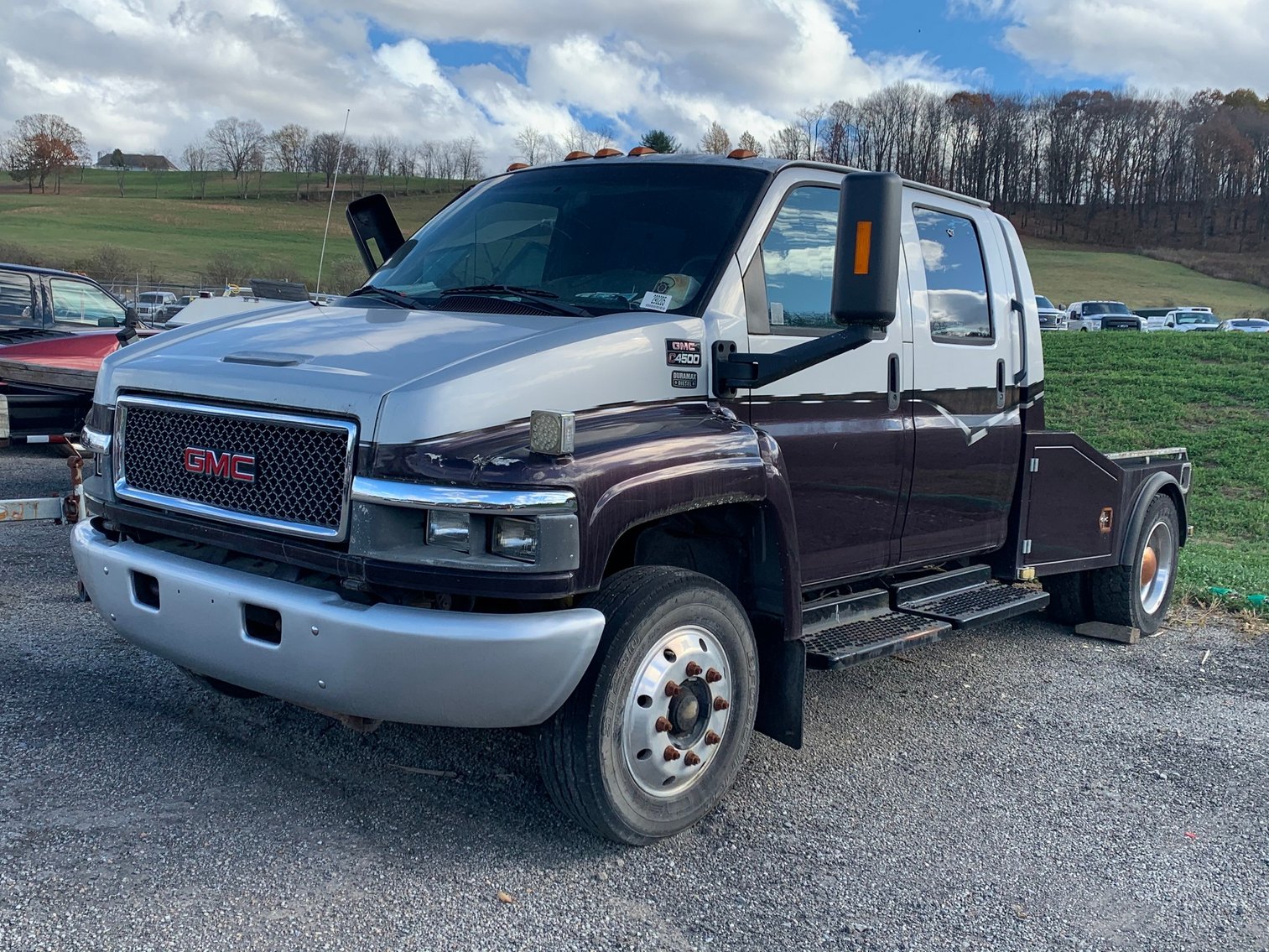 Image for Shinnston, WV – F350 Ford Super Duty Trucks, GMC Top Kick, International SR51, Trailers, and More!