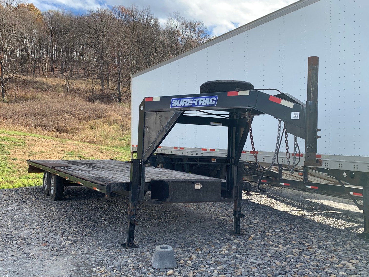 Image for Shinnston, WV – F350 Ford Super Duty Trucks, GMC Top Kick, International SR51, Trailers, and More!