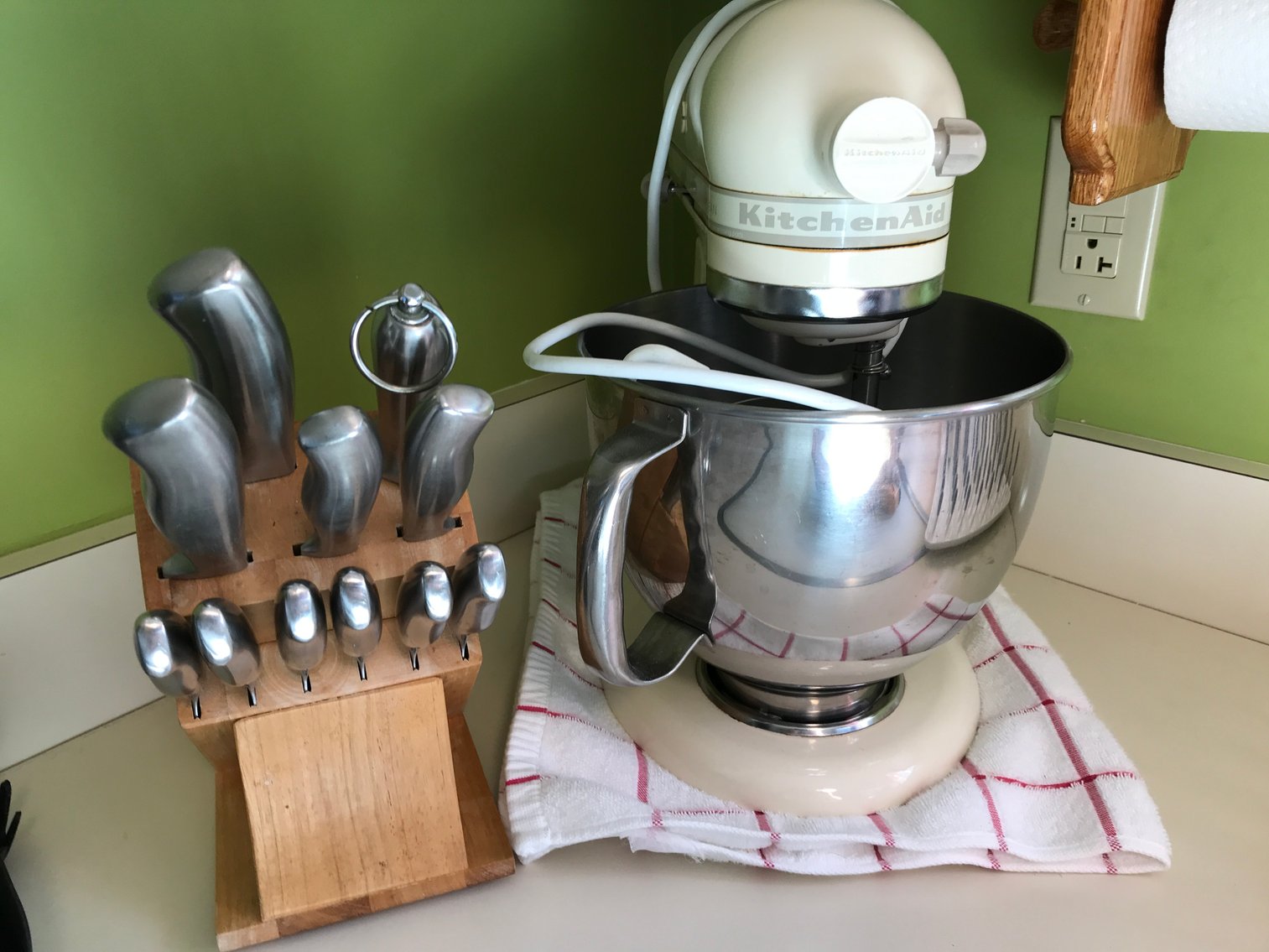 Image for Uniontown, PA – Tools, Antiques, Household Items and Much More!