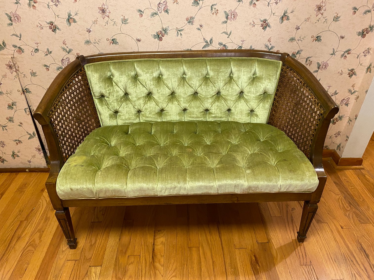 Image for Republic, PA – Christmas & Seasonal Décor, Household Goods, Quilts, Furniture and More!