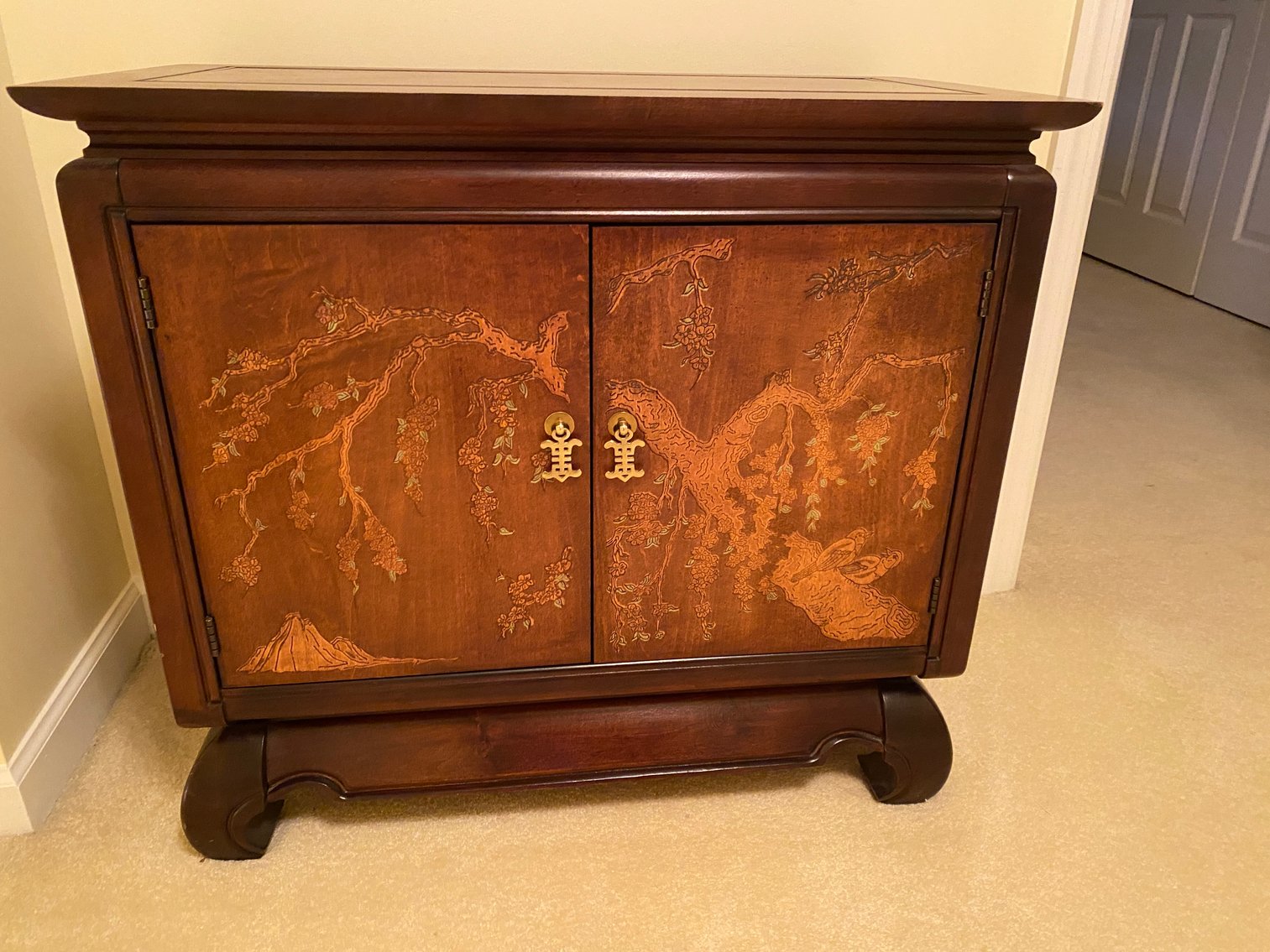 Image for Cecil, PA – Estate of Marion Fleeher: Quality Furniture, Glassware, Household Goods and Much More!