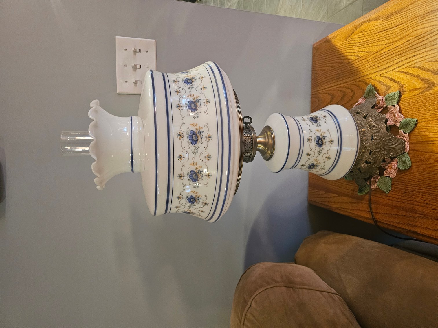 Image for Wurtland, KY - Tractor, Tools, Trailer, Furniture, Glassware, Artwork, Outdoor Furniture & More!