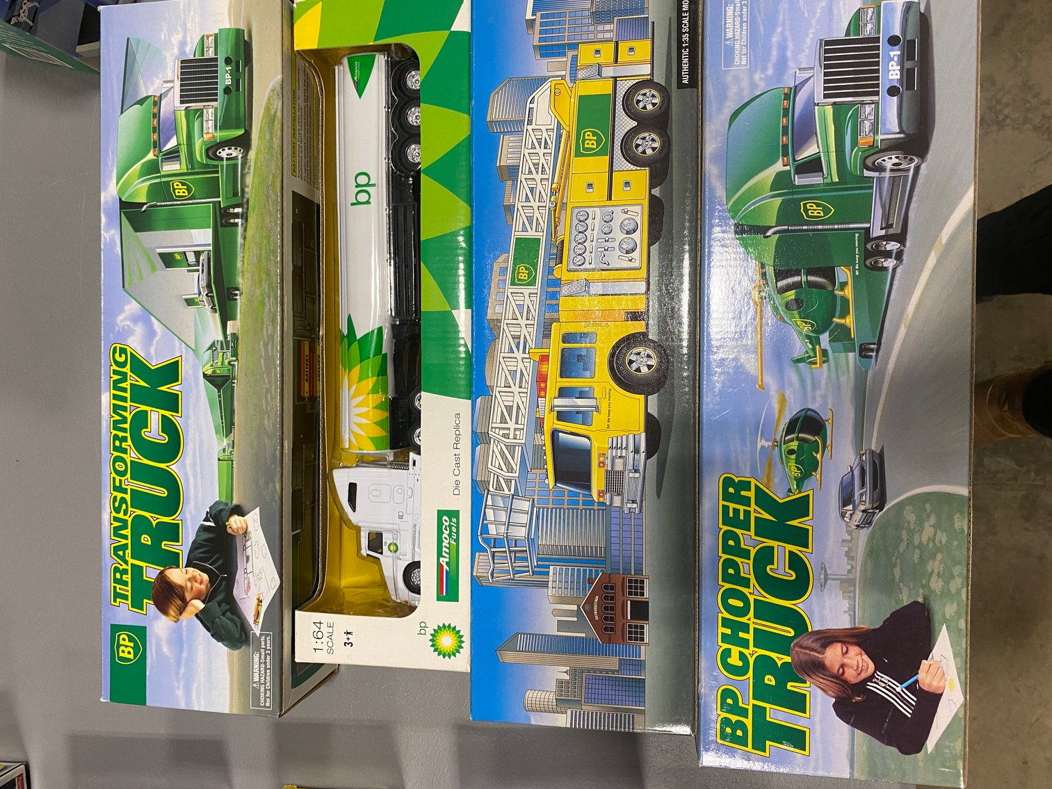 Image for Shinnston, WV – Sports Card & Memorabilia, Die Cast Cars, Glassware, Limited Edition Prints, Gaming Systems and Accessories, Tools and much More!