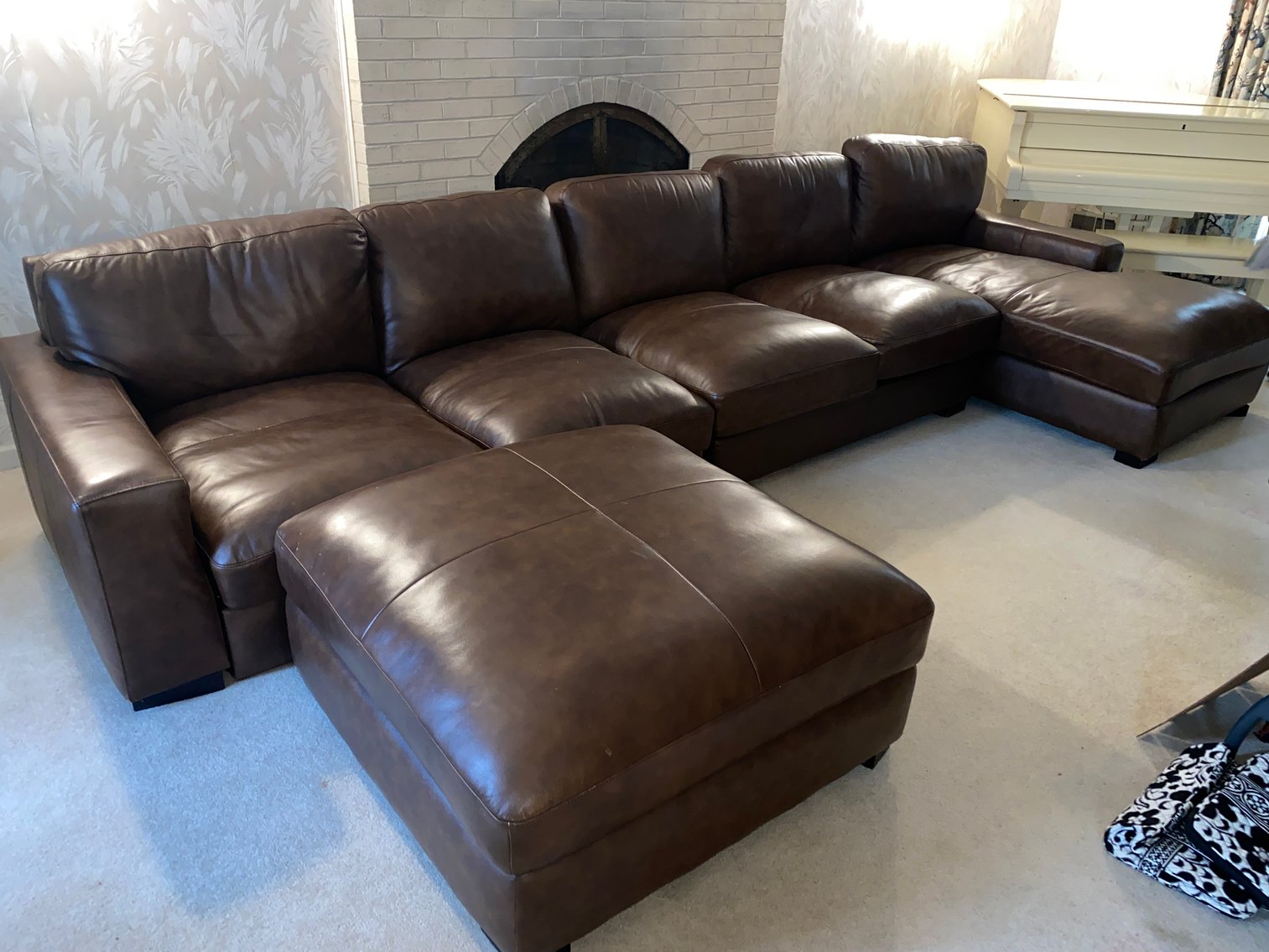 Image for Bridgeport, WV – Berardi Family Estate Auction: Snapper ZTR, Home Furnishings, Furniture, Glassware, Designer Accessories, Baby Grand Piano and Much More!