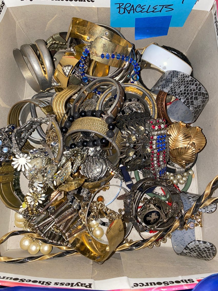 Image for Pittsburgh (Green Tree), PA - John R. 