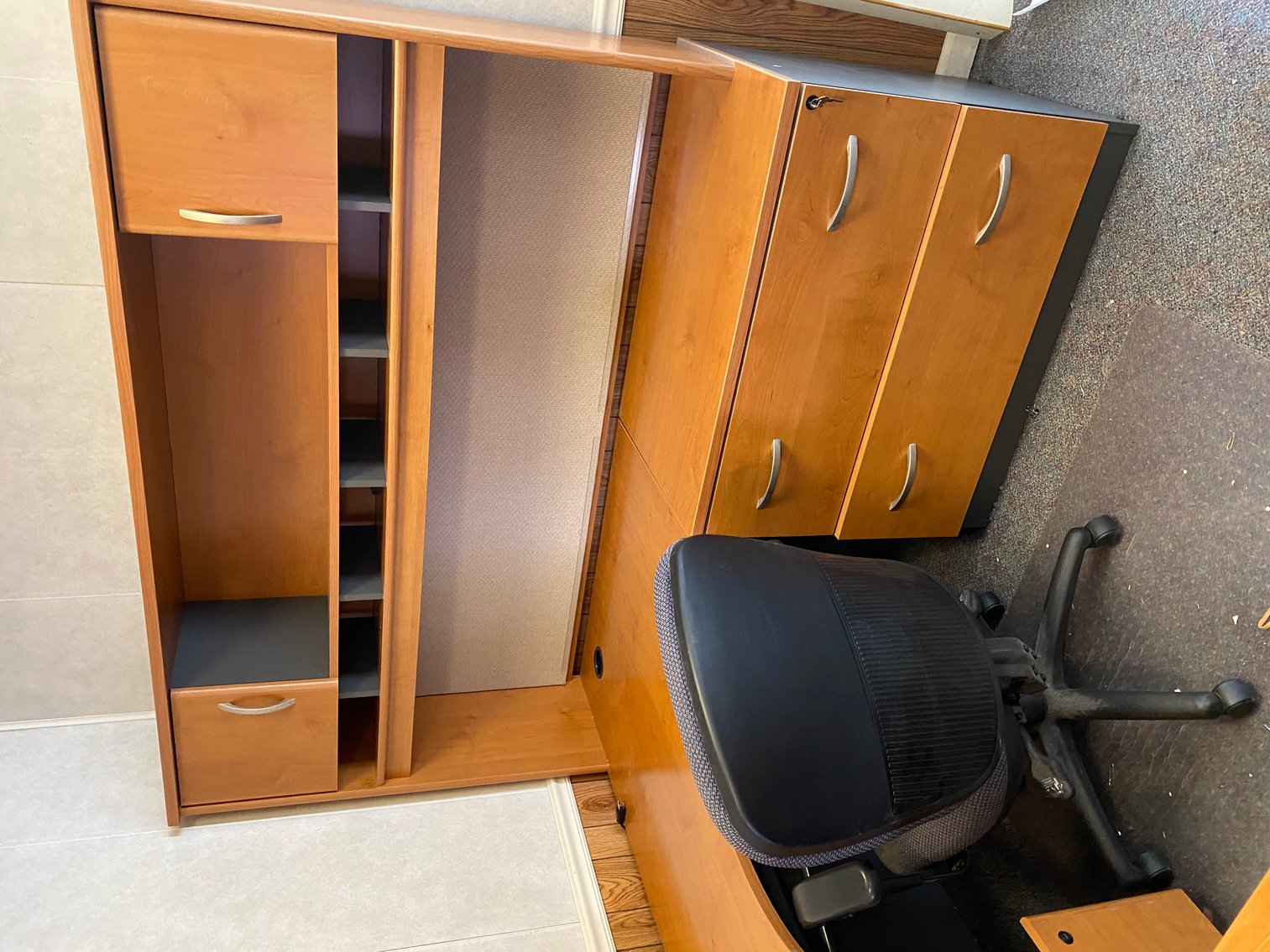 Image for Clarksburg, WV – Law Office Liquidation Auction!