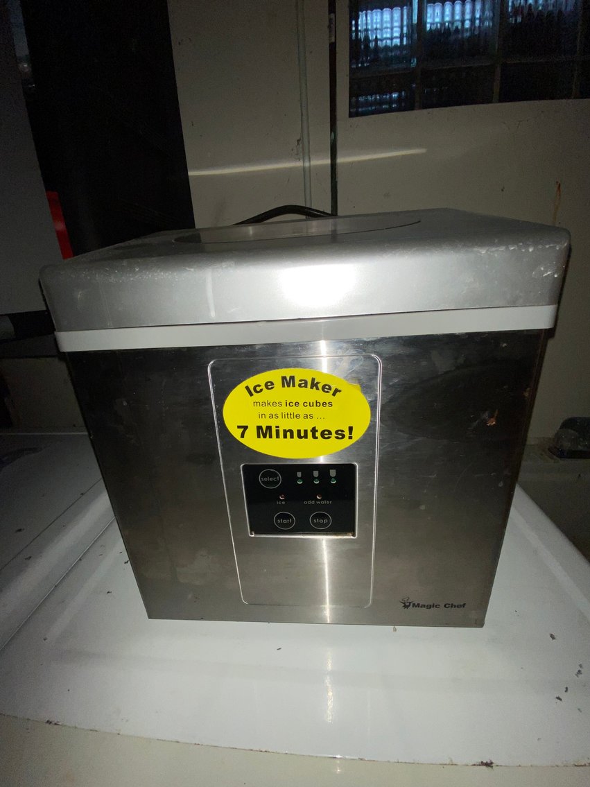 Image for North Versailles, PA – Estate of Mark Gentile: Over 400 Lots! Many Like New Tools, Clean Furniture, and Much More!