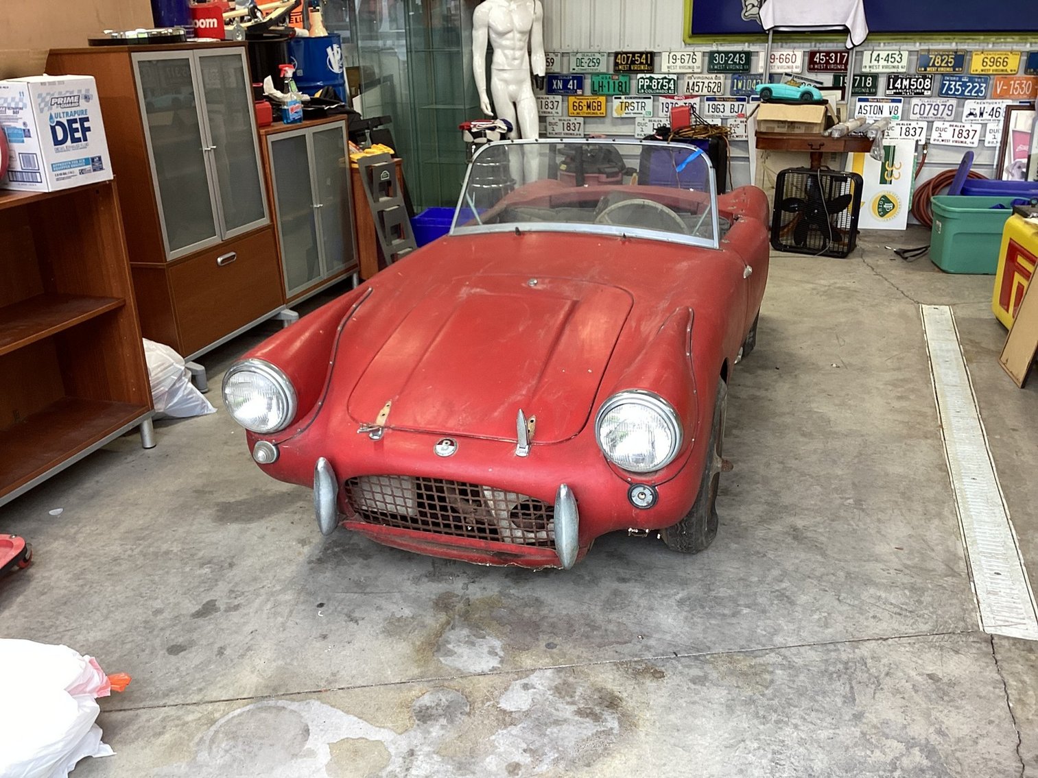 Image for Morgantown, WV – Estate Wayne Long: Automobilia, Advertising Signs, Model Cars & More