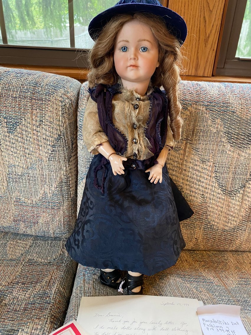 Image for Hopwood, PA – Complete Contents of the Home: Glassware, Stoneware, Local Collectibles, Oak Furniture, and Much More!