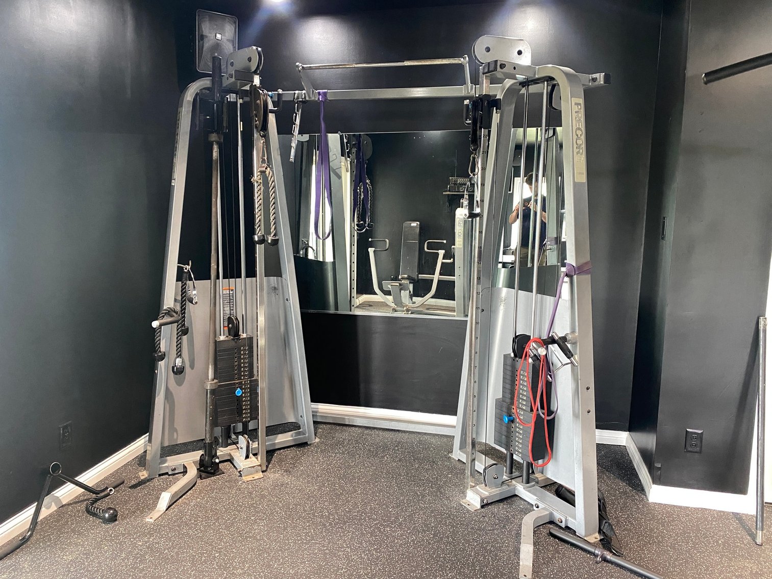 Image for Charleston, WV – High Quality In-Home Gym Equipment and Related Memorabilia