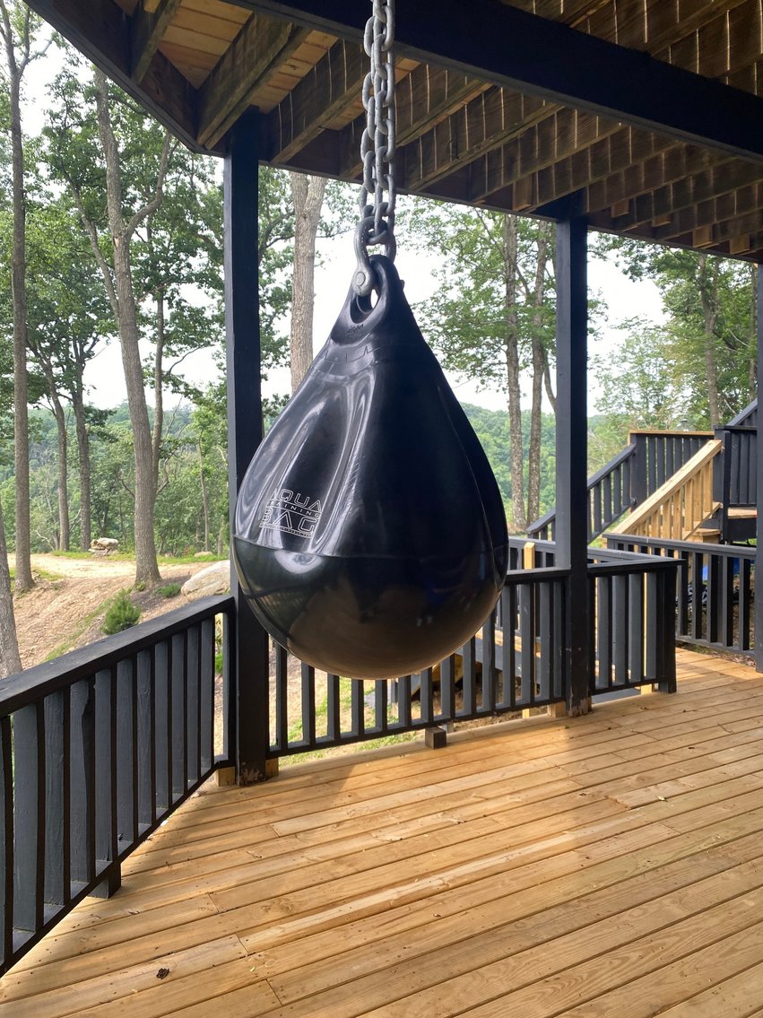 Image for Charleston, WV – High Quality In-Home Gym Equipment and Related Memorabilia