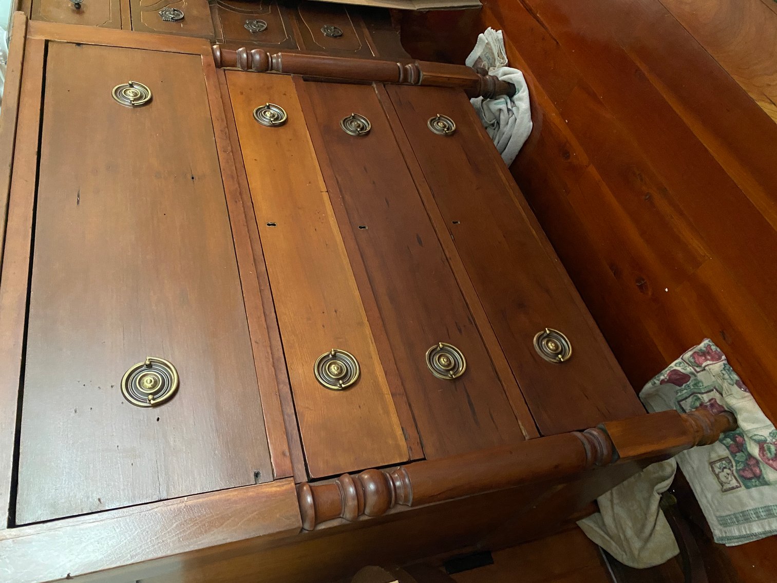 Image for Fairmont, WV – Estate of Peter Moran: Gold Coins, Antiques, Collectibles, Farmall Tractors, Woodworking Shop, and MUCH MORE!