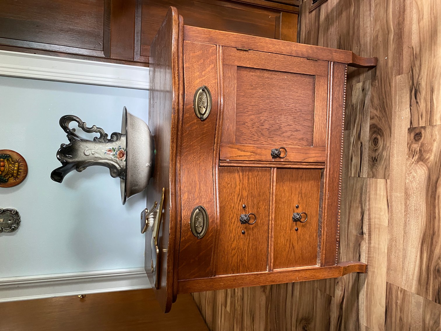 Image for Scottdale, PA – Estate Auction of well cared for furniture and appliances