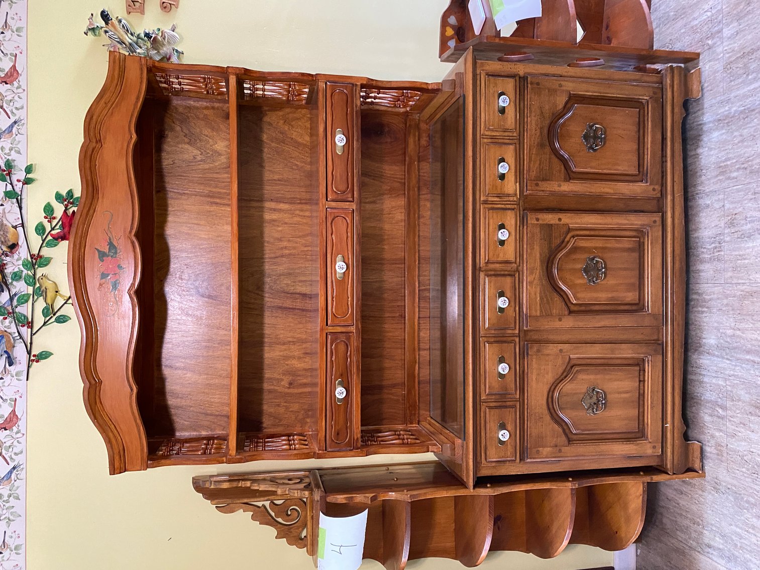 Image for Scottdale, PA – Estate Auction of well cared for furniture and appliances