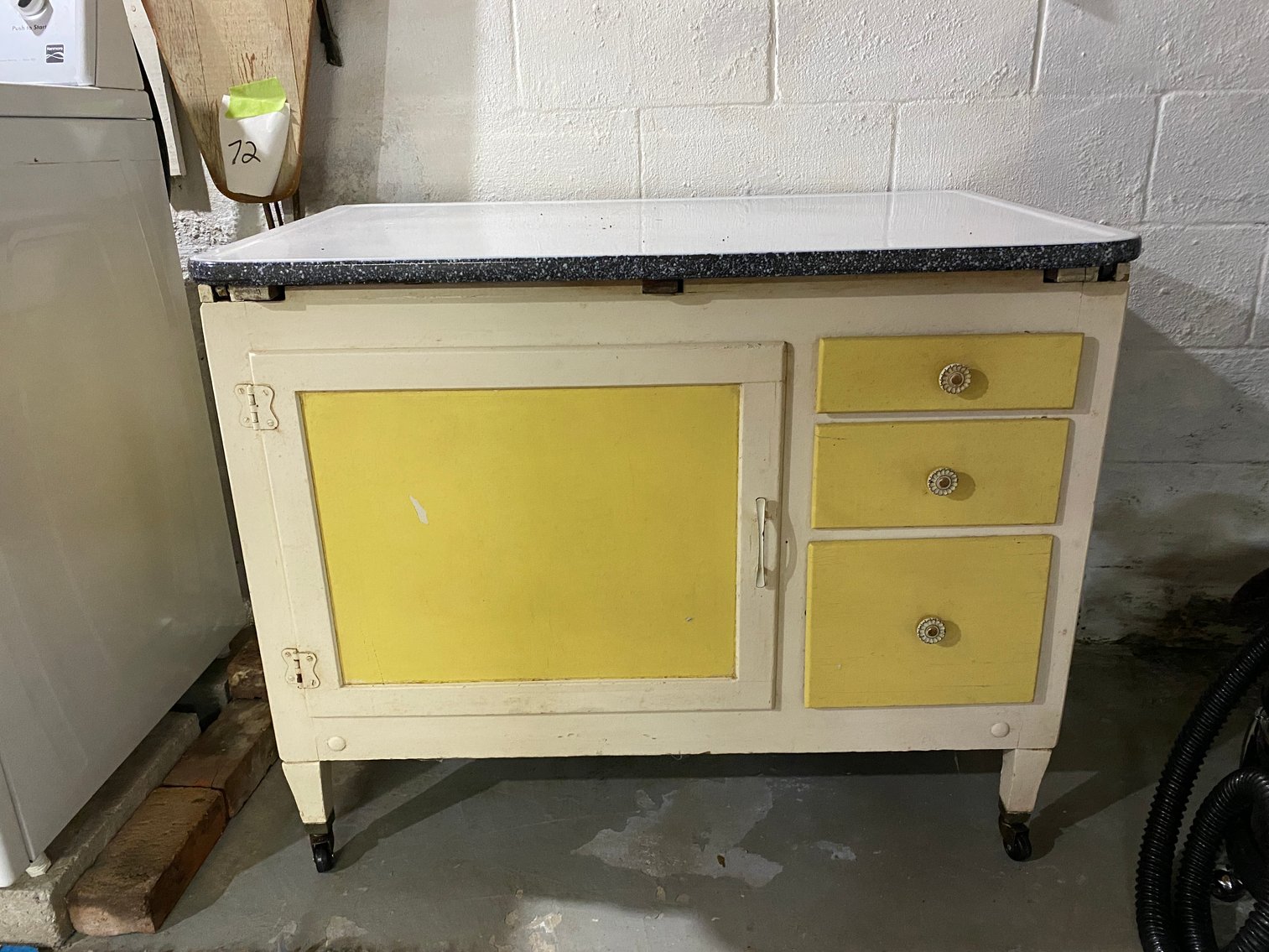 Image for Scottdale, PA – Estate Auction of well cared for furniture and appliances