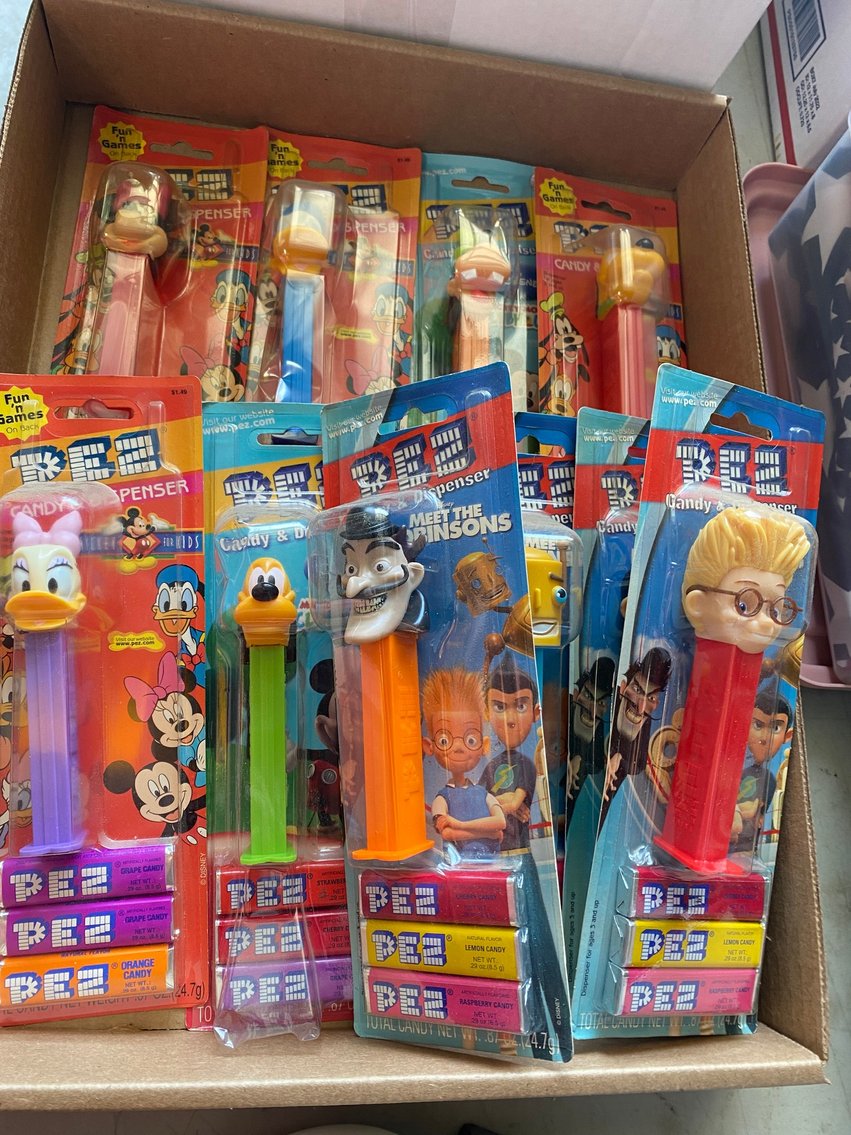 Image for Lemont Furnace, PA - Huge Collector's Downsizing Auction: Costume Jewelry, Vintage Barbie, Christmas Blowmolds, Collectible Toys,  Advertising, Disney, and More!