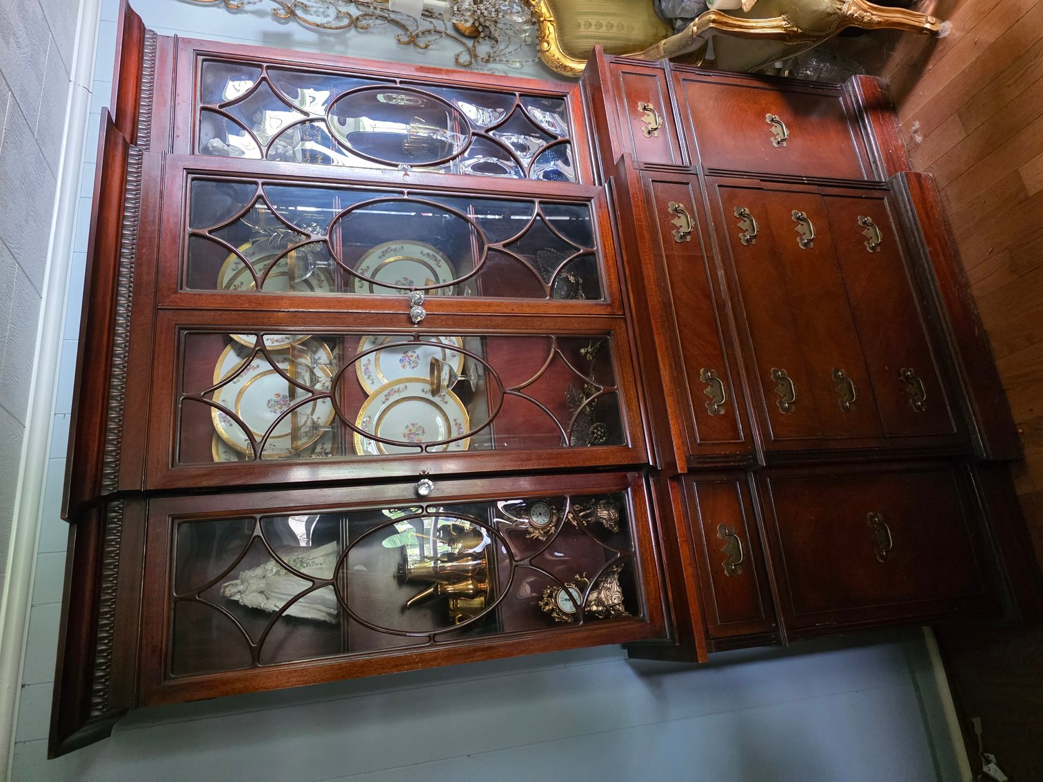 Image for Oak Hill, WV – Willard Lee Ball Estate: Online Only Auction 1st in a series of Fine Glassware and Collectibles